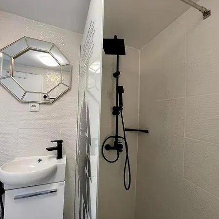 Nest Tarcin * Hadžići